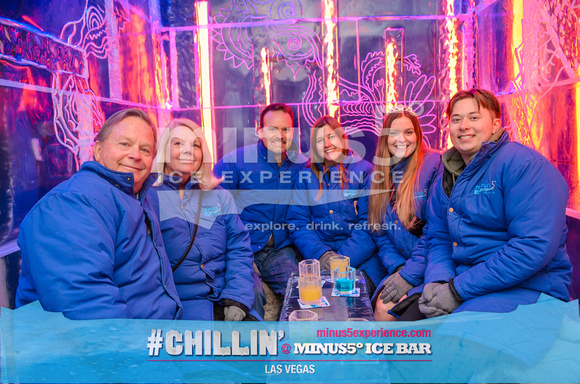 20220414-minus5mandalaybay-122